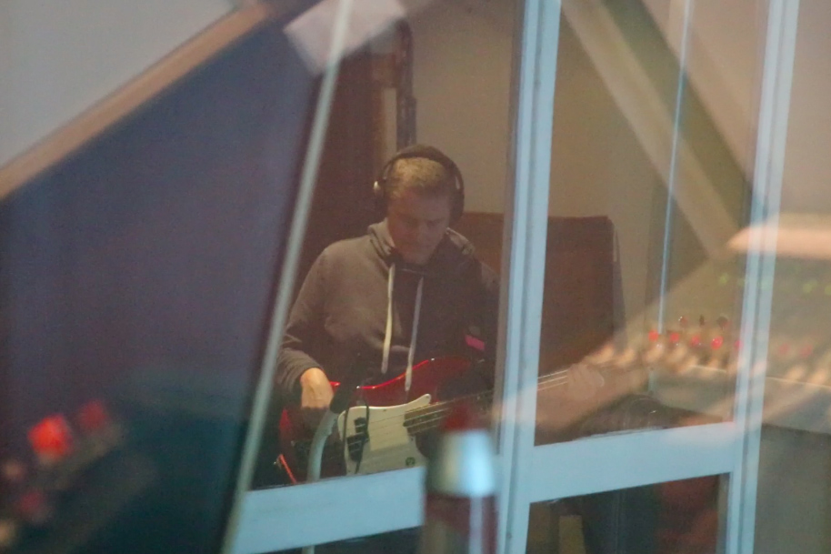 Studio-Aufnahme: Bass